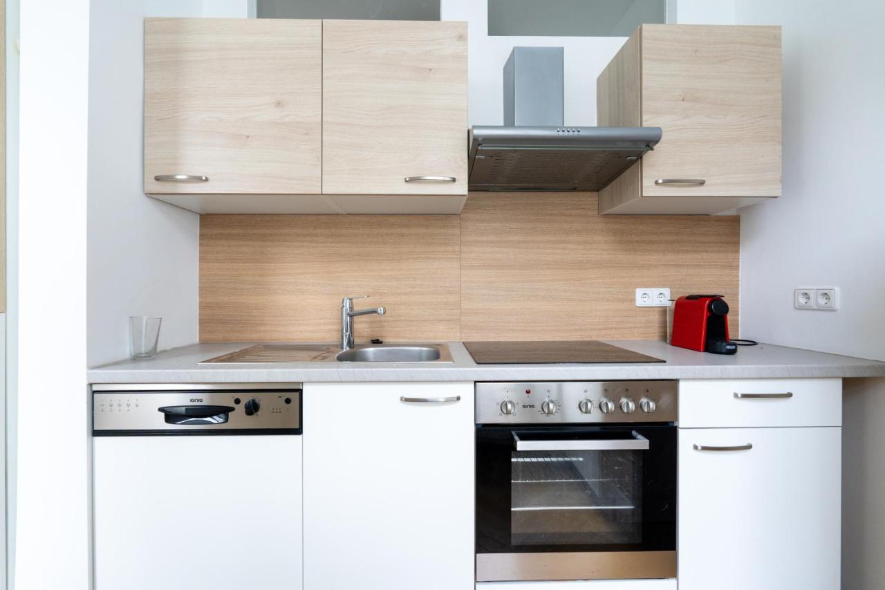 Central Two Bedroom Apartment Vienna Exterior photo