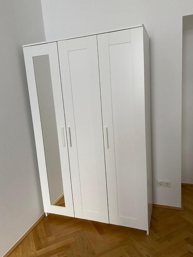 Central Two Bedroom Apartment Vienna Exterior photo